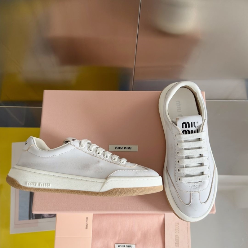 Miu Miu Casual Shoes